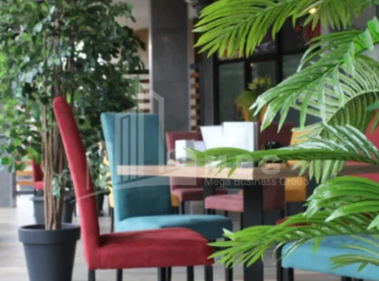 Propriété commerciale 800 m² à Tbilissi, Géorgie