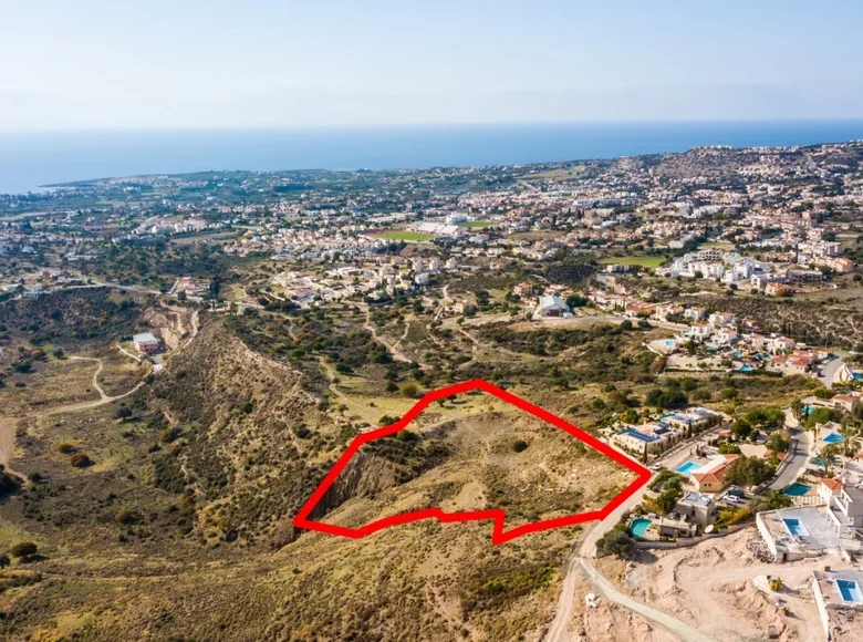 Land 1 room  Peyia, Cyprus