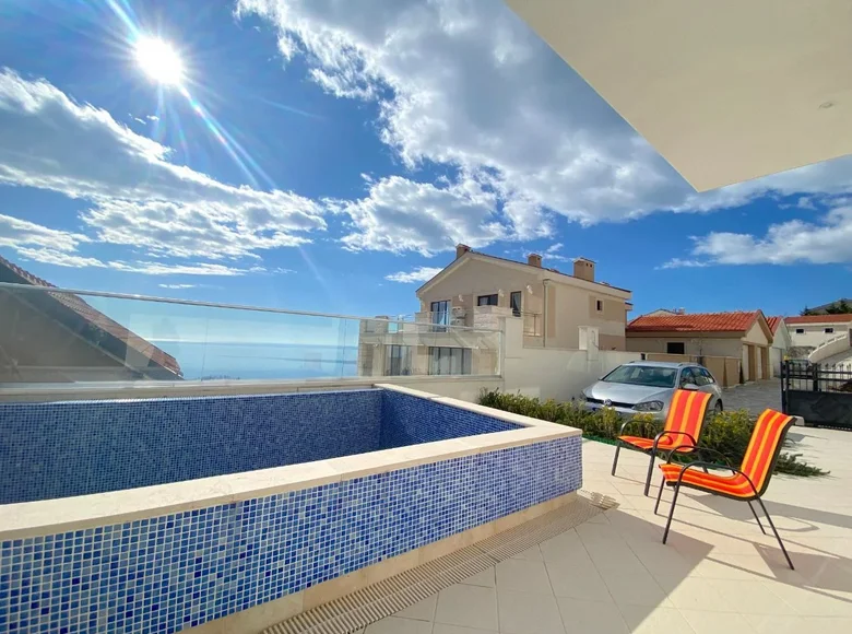 Maison 3 chambres 200 m² Budva, Monténégro