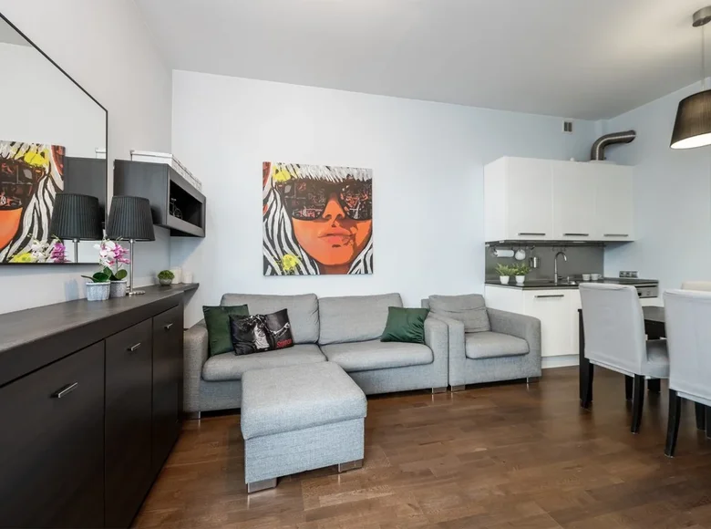 Mieszkanie 3 pokoi 66 m² w Łódź, Polska