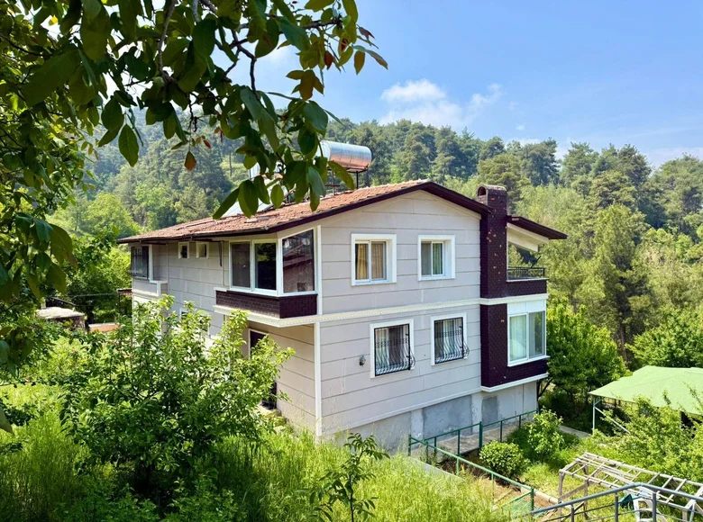 Вилла 4 комнаты 250 м² Мезитли, Турция