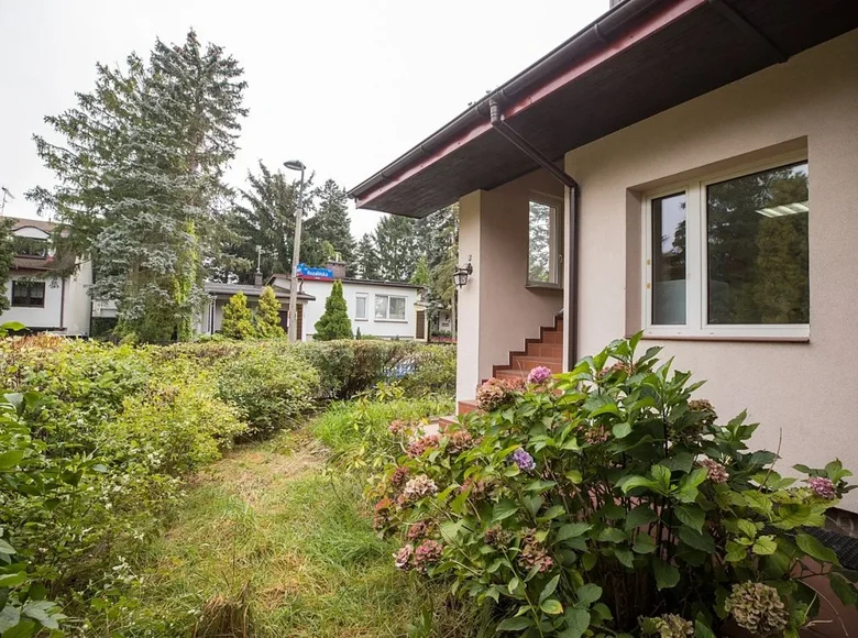 8 room house 315 m² Warsaw, Poland