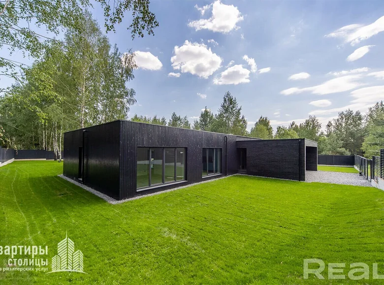 Коттедж 211 м² Колодищанский сельский Совет, Беларусь