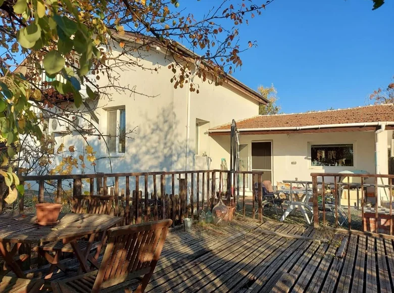 Haus 5 zimmer 385 m² Terziysko, Bulgarien