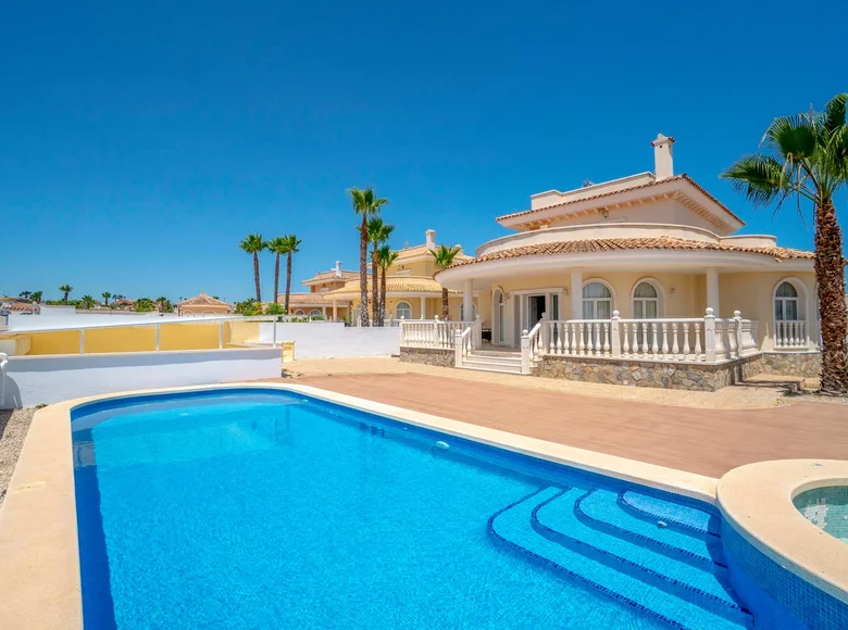 Maison 5 chambres 238 m² Urbanizacion Dona Pepa, Espagne
