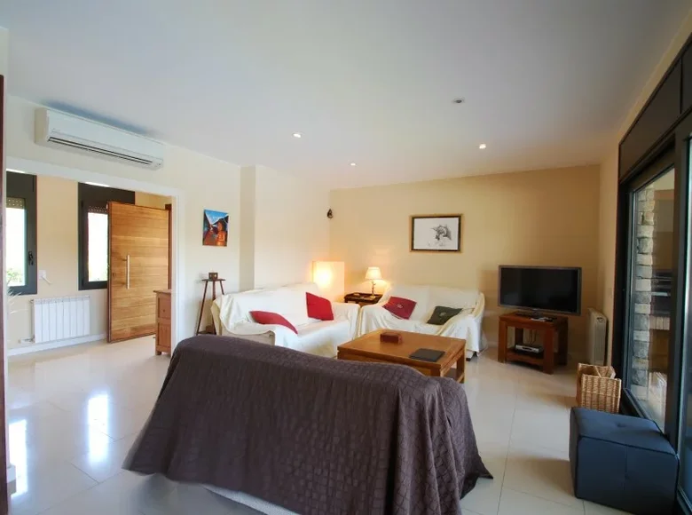 Willa 4 pokoi 240 m² Begur, Hiszpania