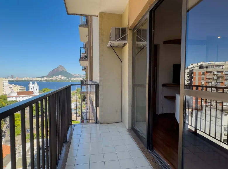 Квартира 2 спальни 70 м² Regiao Geografica Imediata do Rio de Janeiro, Бразилия