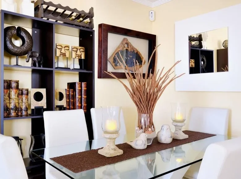 3 bedroom apartment 100 m² Dehesa de Campoamor, Spain