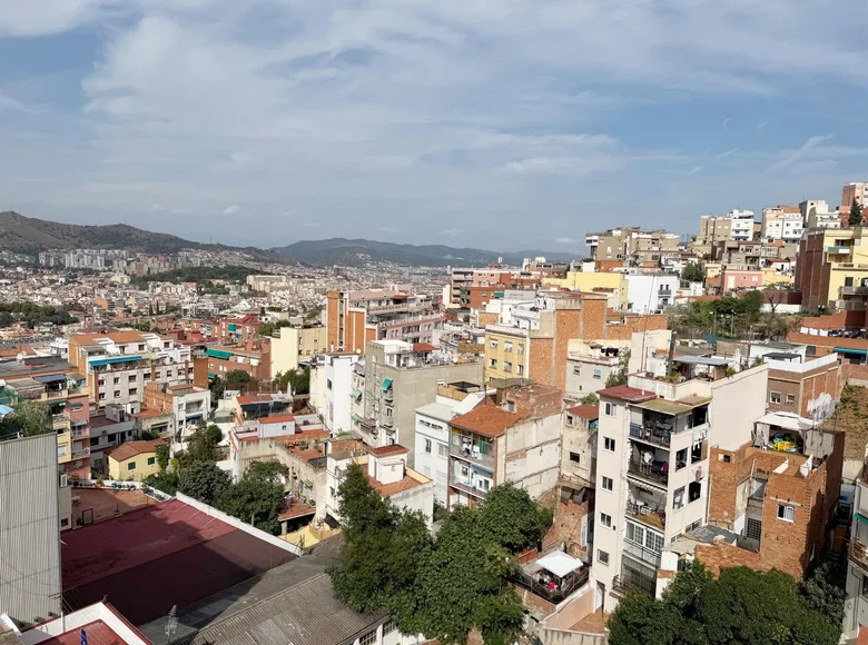 Mieszkanie 1 pokój 49 m² Barcelona, Hiszpania