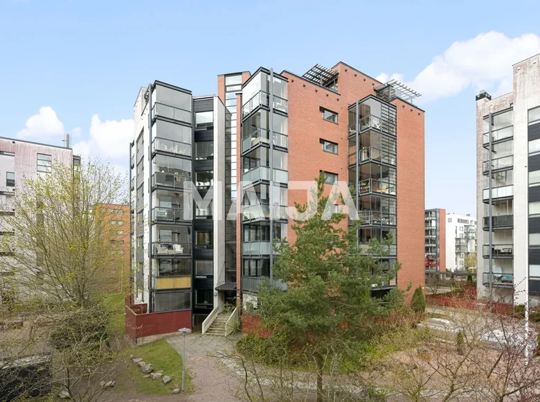 3 bedroom apartment 105 m² Helsinki sub-region, Finland