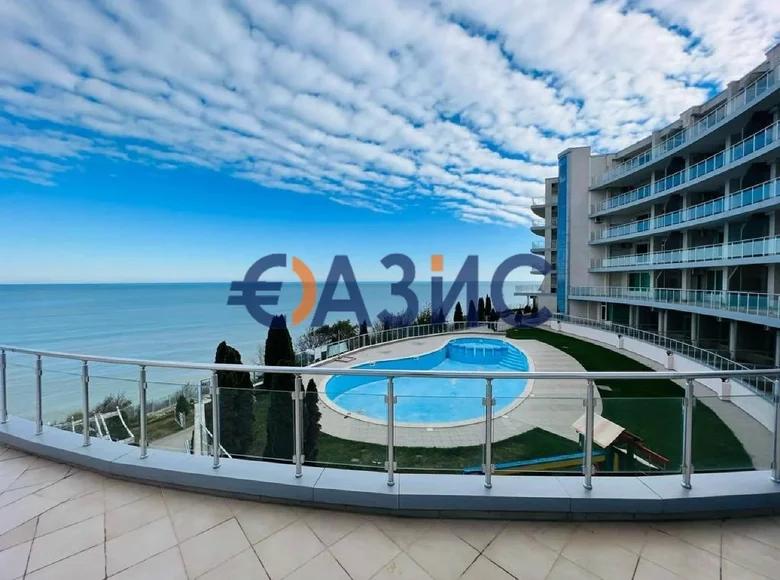 3 bedroom apartment 140 m² Byala, Bulgaria