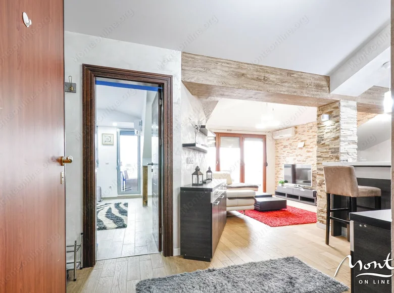 Apartamento 2 habitaciones 100 m² Budva, Montenegro