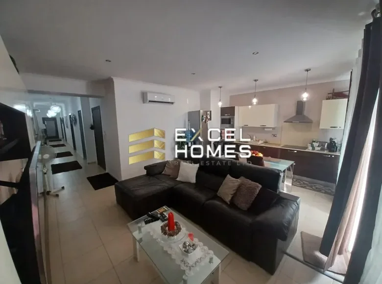 3 bedroom apartment  Fgura, Malta