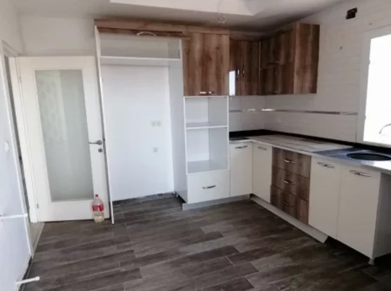 Mieszkanie 4 pokoi 160 m² Erdemli, Turcja