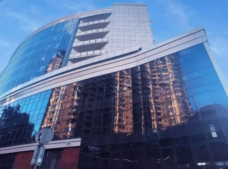 Propiedad comercial 400 m² en Kiev, Ucrania