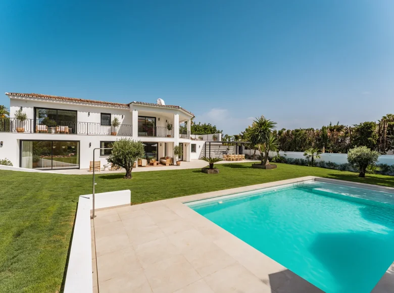 Вилла 4 спальни 277 м² Марбелья, Испания