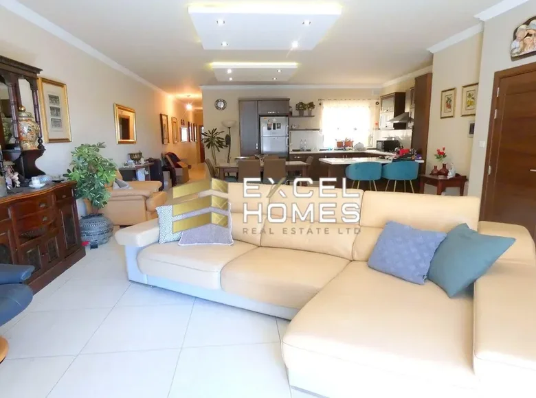 Квартира 3 спальни  Marsaxlokk, Мальта