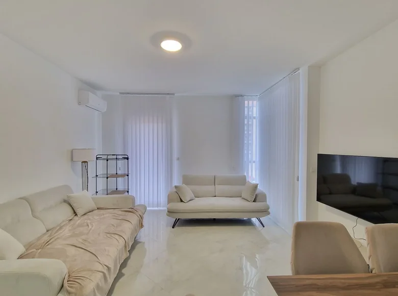 Appartement 3 chambres 95 m² Budva, Monténégro