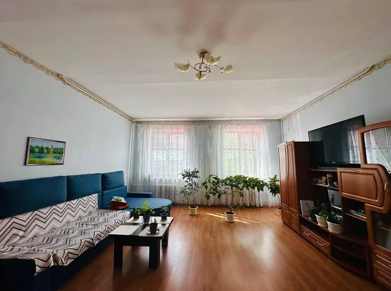 3 room apartment 99 m² Barysaw, Belarus
