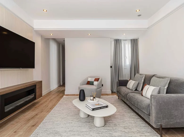Appartement 2 chambres 118 m² Madrid, Espagne