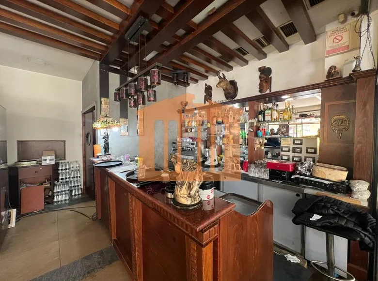 Restaurante, cafetería 133 m² en Bashkia Durres, Albania