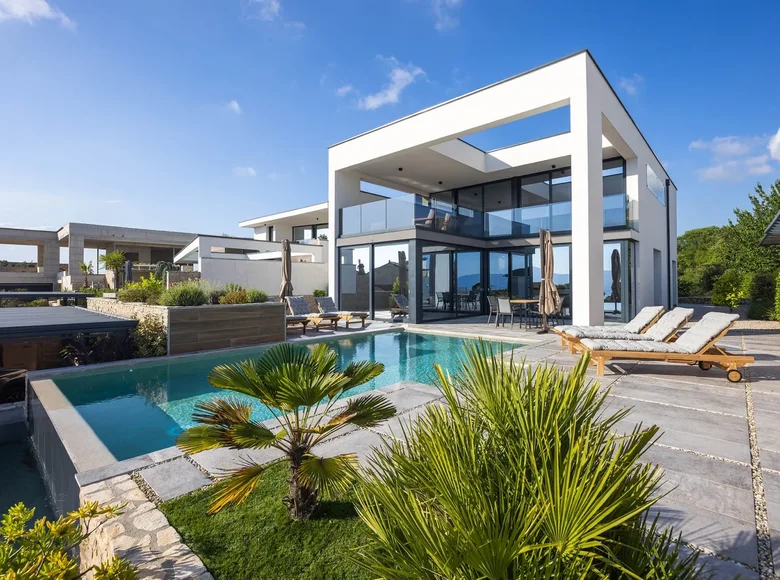 3 bedroom villa 210 m² Omisalj, Croatia