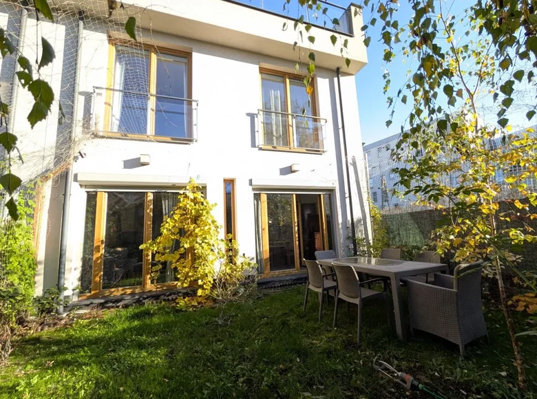 6 room house 170 m² in Warsaw, Poland