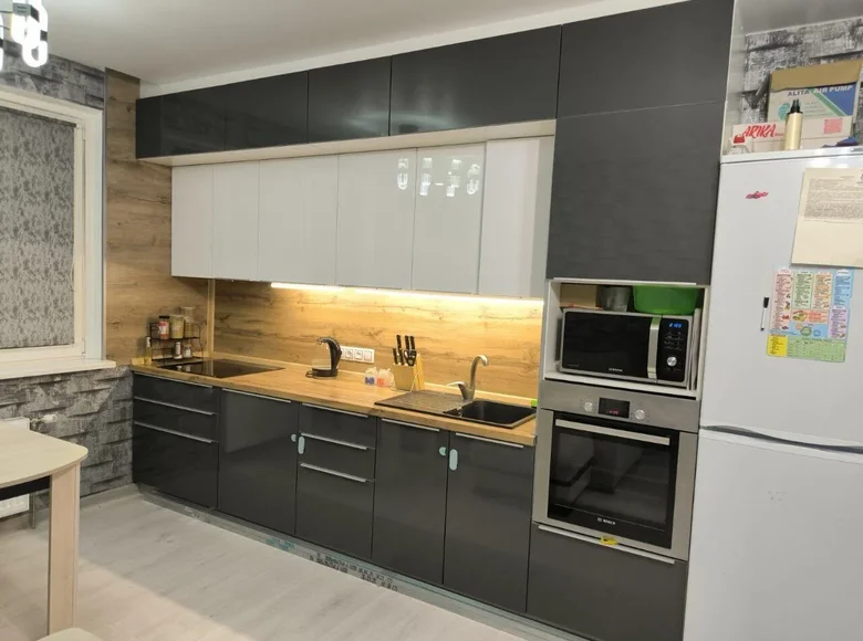 2 room apartment 45 m² Minsk, Belarus