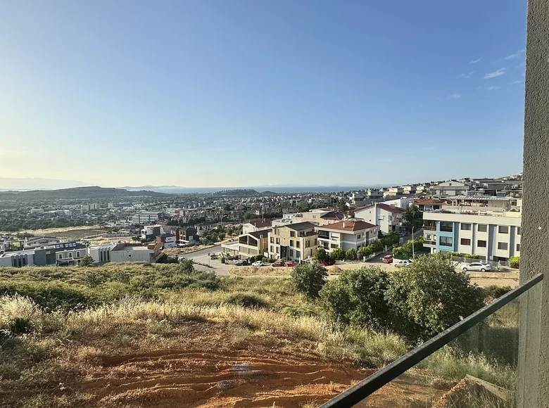 Grundstück 565 m² Güzelbahçe, Türkei