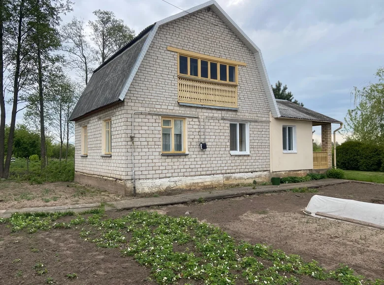 Casa 93 m² Novy Svierzan, Belarús