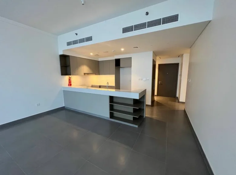 Mieszkanie 2 pokoi 84 m² Dubaj, Emiraty Arabskie