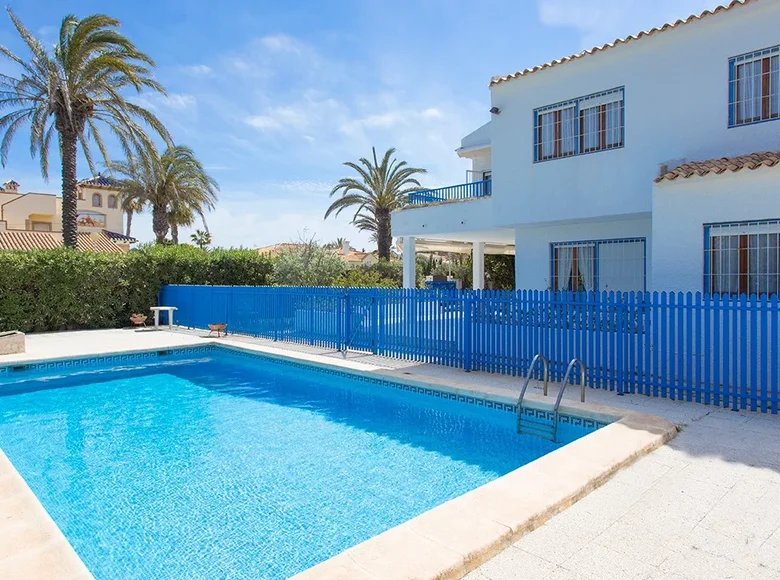 5 bedroom villa 196 m² Abadin, Spain