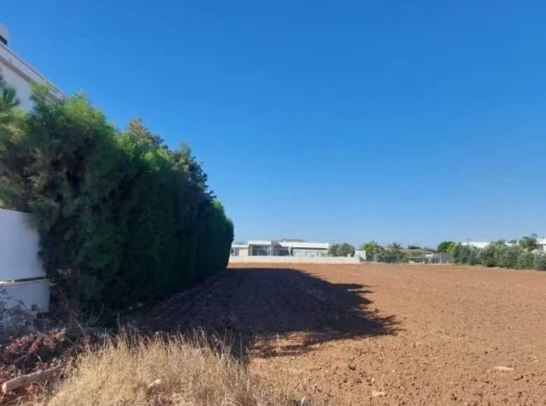 Atterrir  Ypsonas Municipality, Chypre