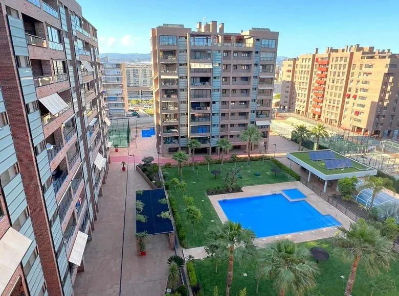 Wohnung 3 Schlafzimmer 123 m² Ischewsk, Russland