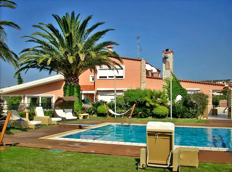 7-Schlafzimmer-Villa 750 m² Municipality of Lavreotiki, Griechenland