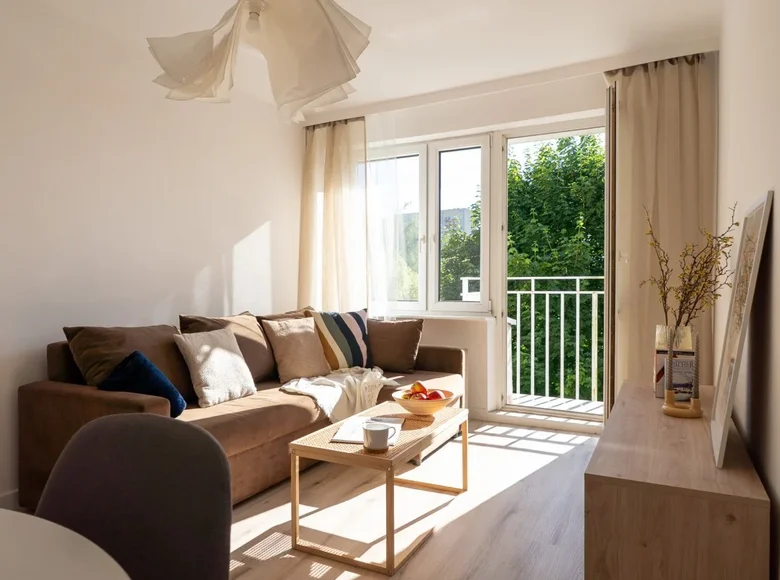 Квартира 3 комнаты 53 м² Познань, Польша