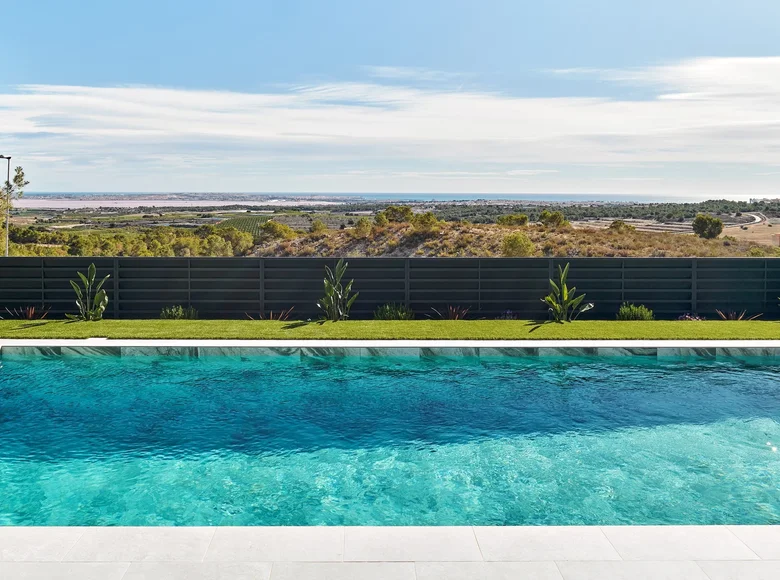 3-Schlafzimmer-Villa 237 m² San Miguel de Salinas, Spanien