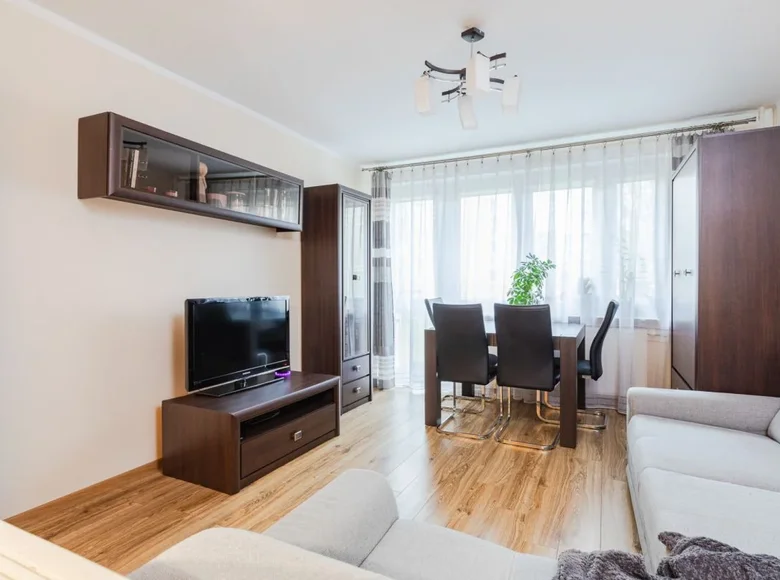 2 room apartment 38 m² Warsaw, Poland
