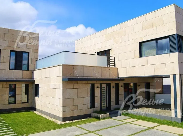 5 room house 222 m² in Central Federal District, Russia