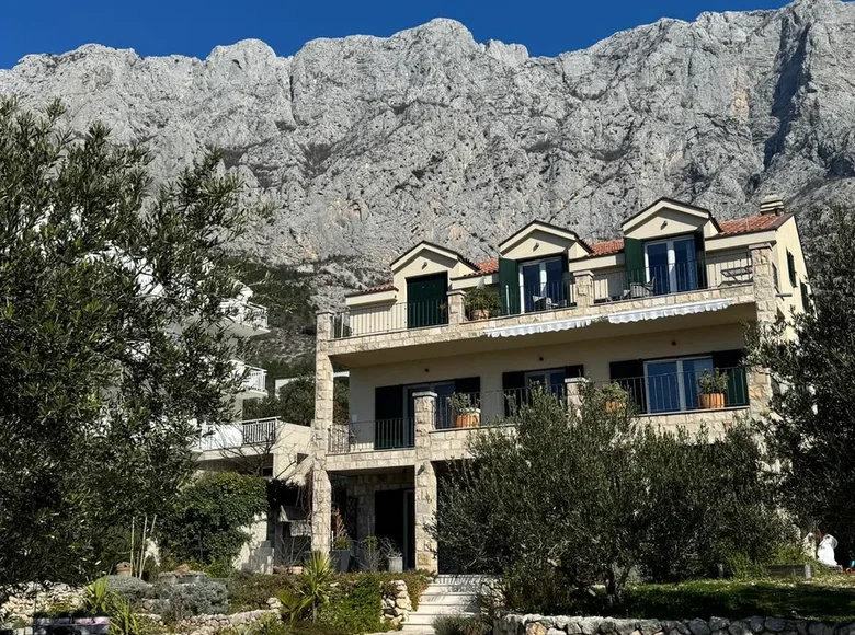 7 bedroom house 534 m² Makarska, Croatia