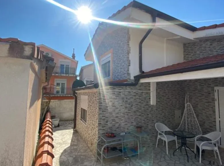 Maison 3 chambres 102 m² Baošići, Monténégro