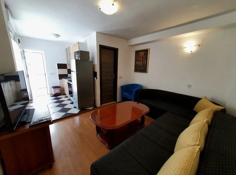 1 bedroom apartment 45 m² in Budva, Montenegro