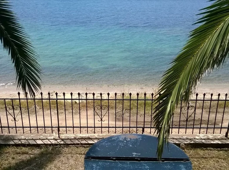Villa 400 m² Aristotle Municipality, Greece