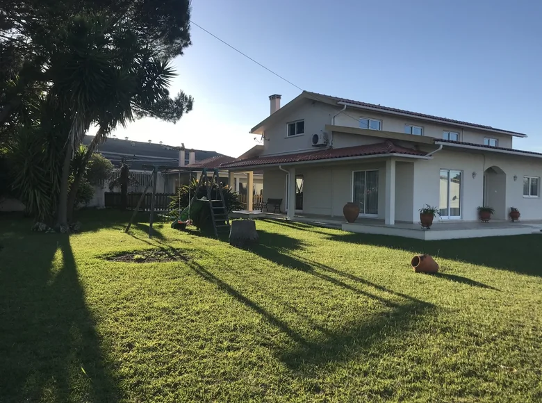 Villa 242 m² Soure, Portugal