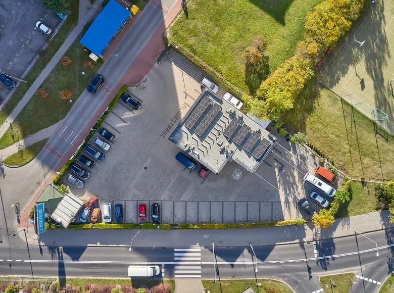 Nieruchomości komercyjne 393 m² Luboń, Polska