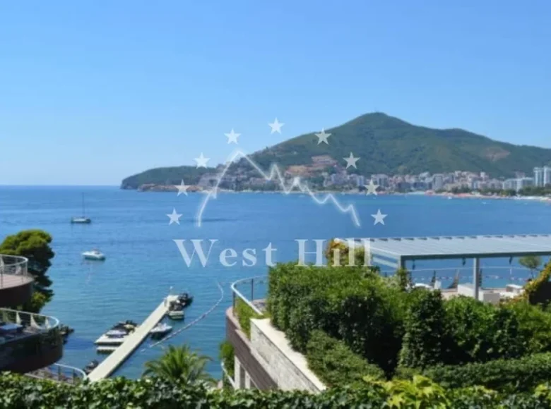 Mieszkanie 3 pokoi 167 m² Budva, Czarnogóra