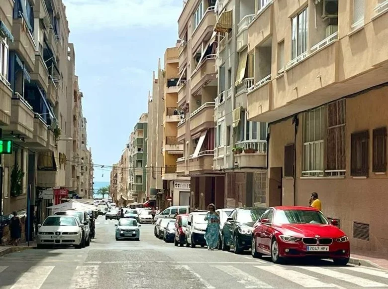 Коммерческое помещение 20 м² Торревьеха, Испания