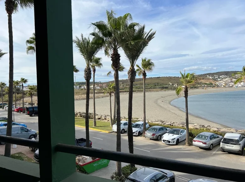 2 bedroom apartment 136 m² Torreguadiaro, Spain