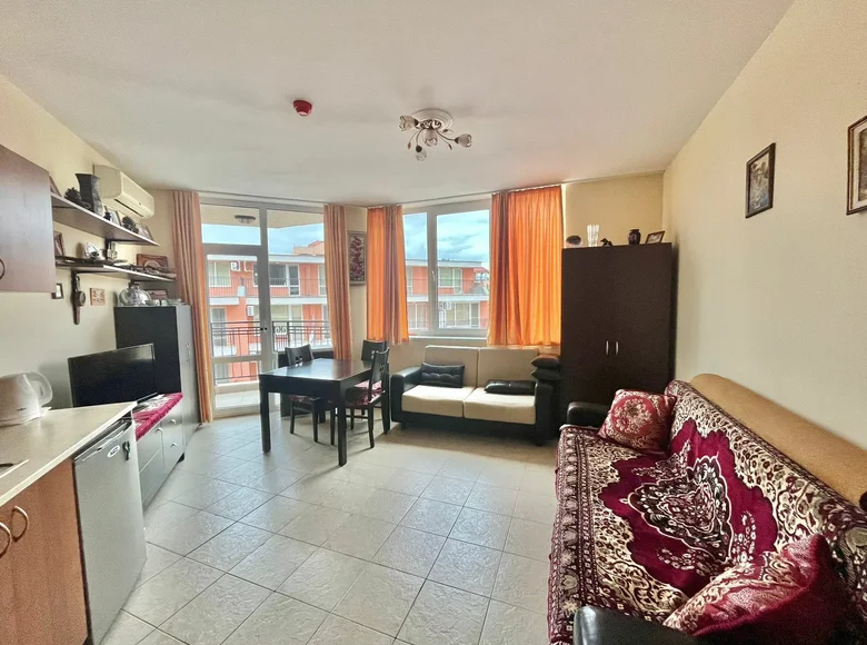 Квартира 2 комнаты 52 м² Несебр, Болгария