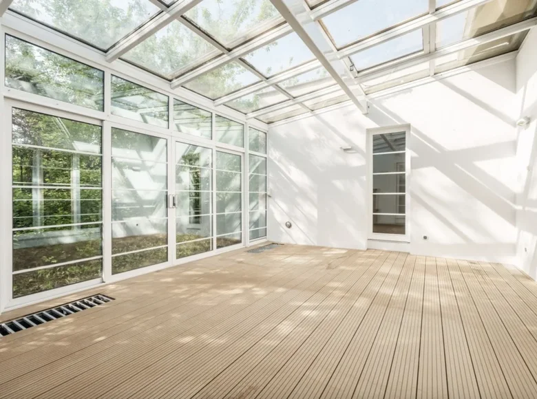 5 room house 300 m² Warsaw, Poland